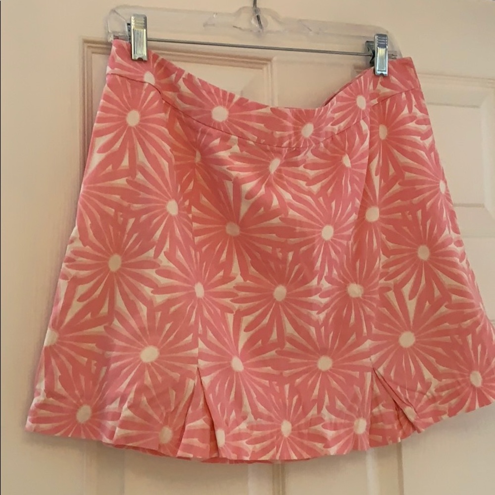 Vineyard Vines pink and white skirt!